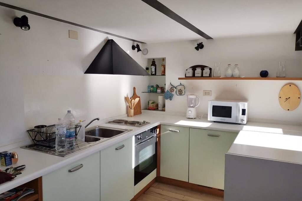 Studio Loft In The Center Sanremo For 3 People Eksteriør billede
