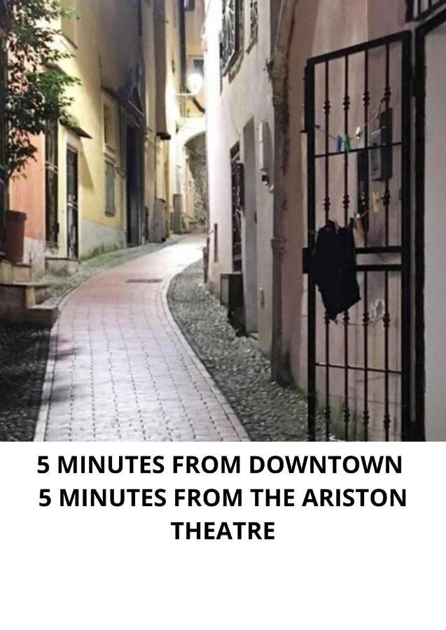 Studio Loft In The Center Sanremo For 3 People Eksteriør billede